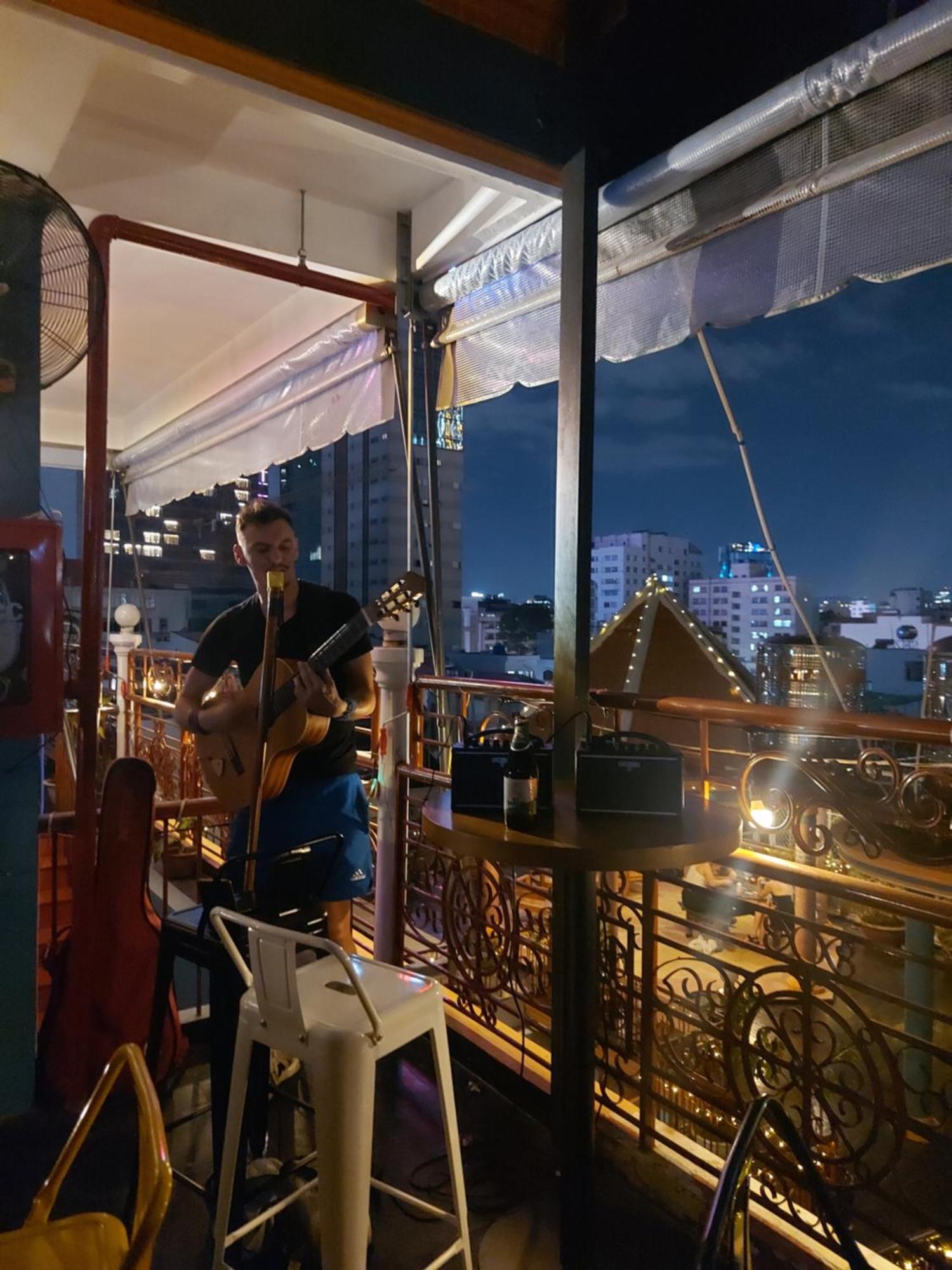Saigon Rooftops Hostel Ho Chi Minh-Byen Eksteriør billede